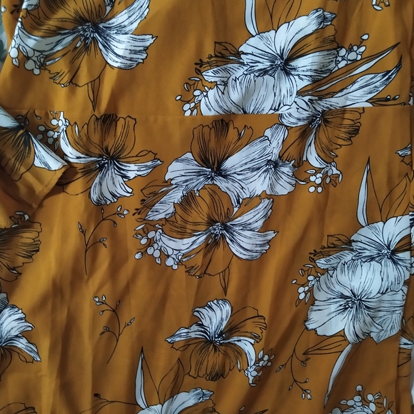 Orange Bold Floral Print Dress - Picture 7 of 8